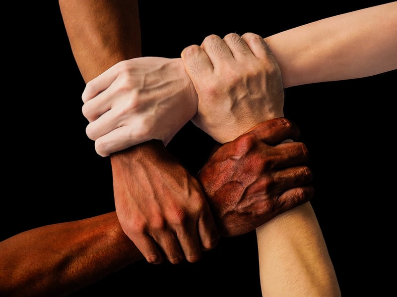 Eccentric Alliances
